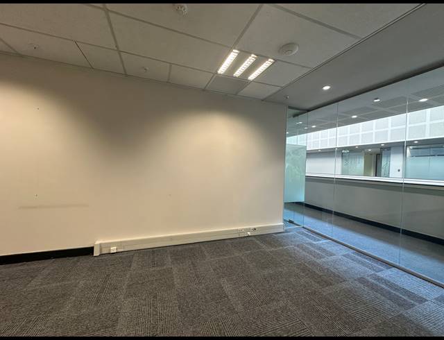 710.70M² OFFICE TO LET IN CENTURION CENTRAL